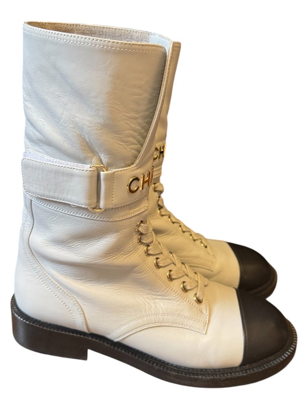 CHANEL Grey black Leather Lace-Up Boots with Black Cap Toe and Gold Logo Strap - Picture 7 of 16